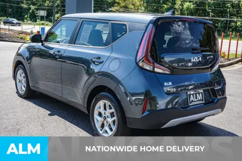 More photos of 2023 Kia Soul LX at ALM Newnan, GA