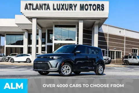 Photos of 2023 Kia Soul LX for sale in Newnan, GA at ALM Newnan