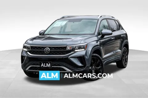 Black 2022 Volkswagen Taos 1.5T SE for sale in Newnan, GA