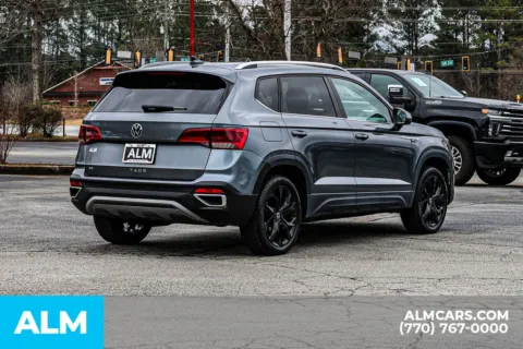 More photos of 2022 Volkswagen Taos 1.5T SE at ALM Newnan, GA