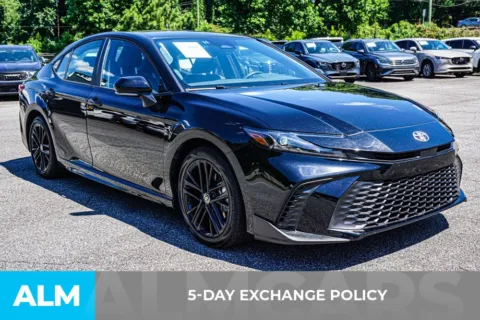 More photos of 2025 Toyota Camry SE at ALM Newnan, GA