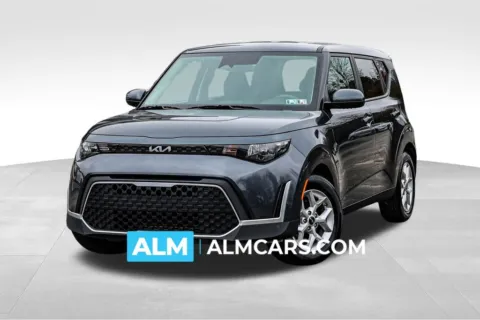 Gray 2024 Kia Soul LX for sale in Newnan, GA