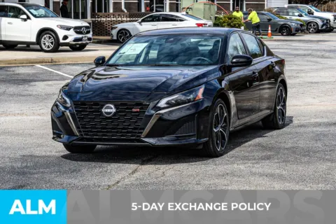 More photos of 2025 Nissan Altima 2.5 SR at ALM Newnan, GA