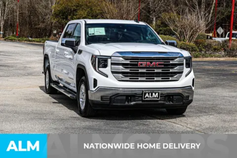 More photos of 2023 GMC Sierra 1500 SLE at ALM Newnan, GA