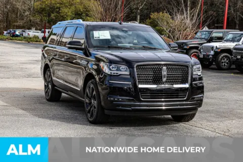 More photos of 2024 Lincoln Navigator L Reserve at ALM Newnan, GA