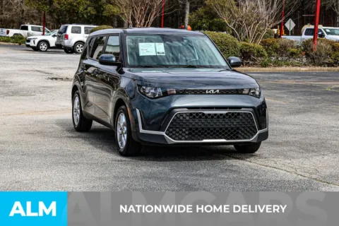 More photos of 2025 Kia Soul LX at ALM Newnan, GA