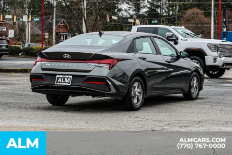More photos of 2025 Hyundai Elantra SE at ALM Newnan, GA