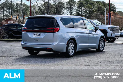 More photos of 2024 Chrysler Pacifica Touring L at ALM Newnan, GA