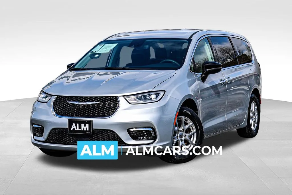 Silver 2024 Chrysler Pacifica Touring L for sale in Newnan, GA