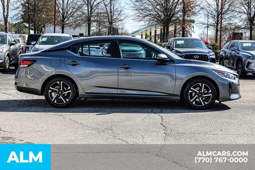2024 Nissan Sentra SV - Photo 9