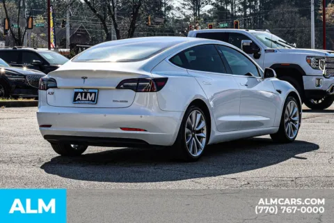 More photos of 2019 Tesla Model 3 Long Range at ALM Newnan, GA