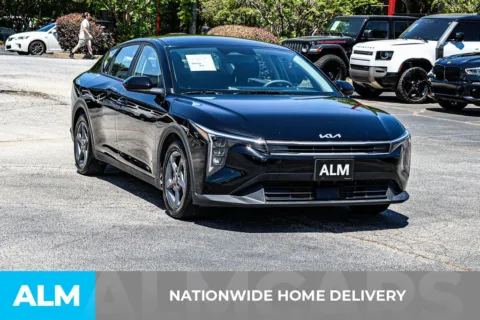 More photos of 2025 Kia K4 LXS at ALM Newnan, GA