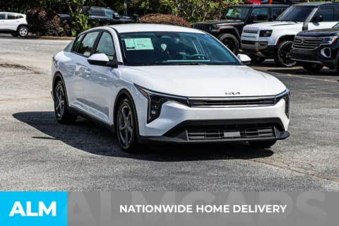 More photos of 2025 Kia K4 LXS at ALM Newnan, GA