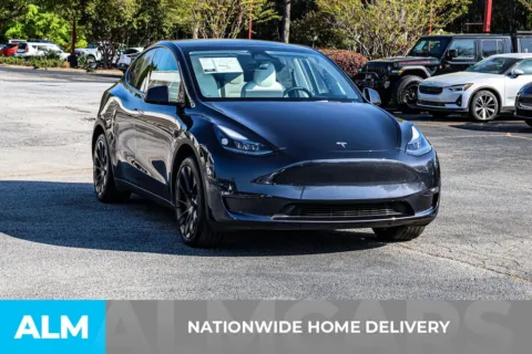 More photos of 2024 Tesla Model Y Long Range at ALM Newnan, GA