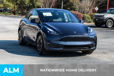 More photos of 2024 Tesla Model Y Long Range at ALM Newnan, GA