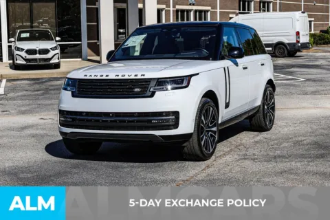 Another view of 2023 Land Rover Range Rover SE for sale in Newnan, GA at ALM Newnan