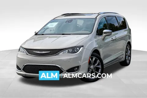 White 2020 Chrysler Pacifica Limited for sale in Newnan, GA