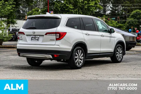 More photos of 2020 Honda Pilot EX-L at ALM Newnan, GA