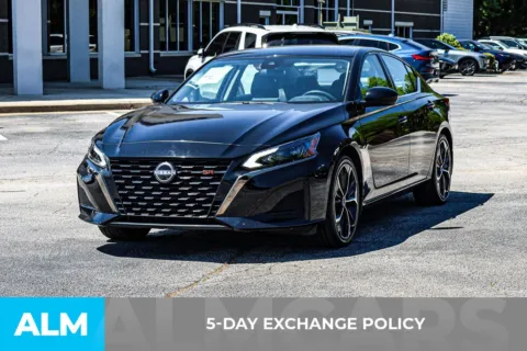 More photos of 2025 Nissan Altima 2.5 SR at ALM Newnan, GA