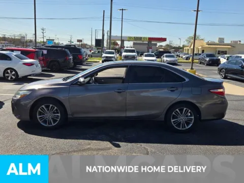 More photos of 2016 Toyota Camry XLE at ALM Newnan, GA