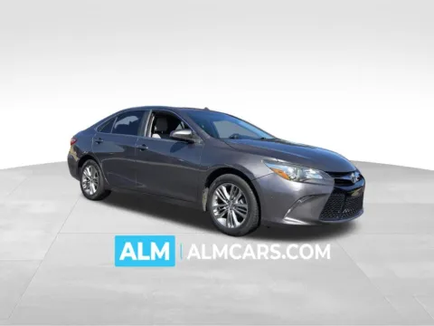 Red 2016 Toyota Camry XLE for sale in Newnan, GA