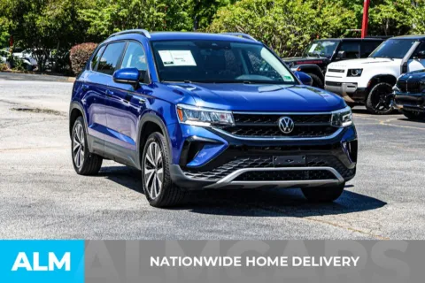 More photos of 2024 Volkswagen Taos 1.5T SE at ALM Newnan, GA