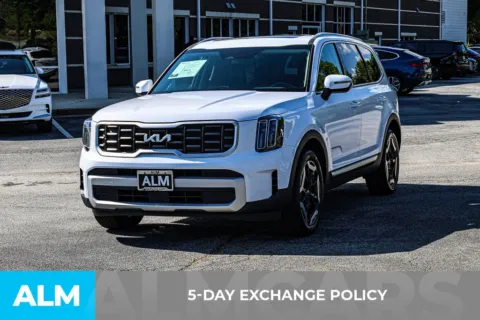More photos of 2025 Kia Telluride S at ALM Newnan, GA
