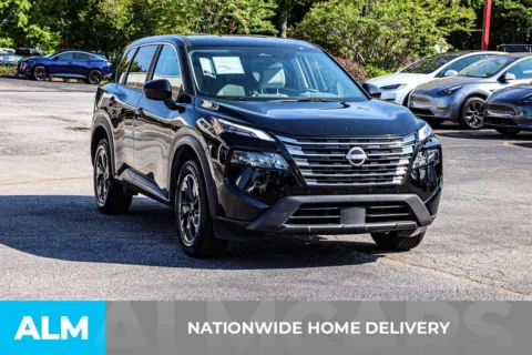 More photos of 2025 Nissan Rogue SV at ALM Newnan, GA