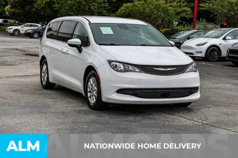 More photos of 2023 Chrysler Voyager LX at ALM Newnan, GA