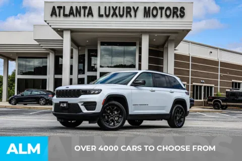 Another view of 2025 Jeep Grand Cherokee Altitude/MT Certified for sale in Newnan, GA at ALM Newnan