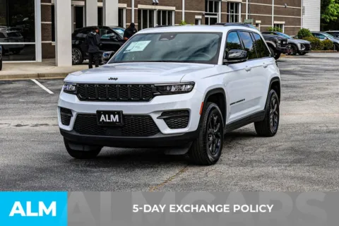 More photos of 2025 Jeep Grand Cherokee Altitude/MT Certified at ALM Newnan, GA