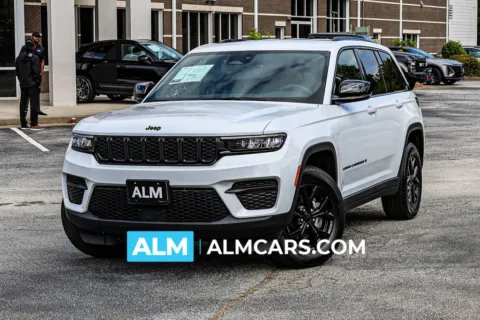 White 2025 Jeep Grand Cherokee Altitude/MT Certified for sale in Newnan, GA