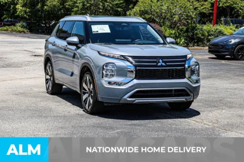 More photos of 2025 Mitsubishi Outlander SEL/MT Certified/7 Seats at ALM Newnan, GA