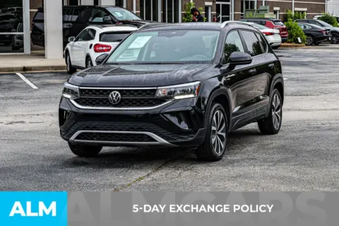 More photos of 2024 Volkswagen Taos 1.5T SE/MT Certified at ALM Newnan, GA
