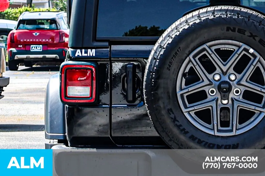 2025 Jeep Wrangler 4-Door Sport S - Photo 13