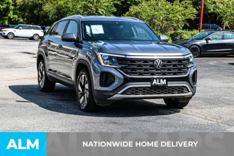 More photos of 2024 Volkswagen Atlas Cross Sport 2.0T SE w/Technology at ALM Newnan, GA