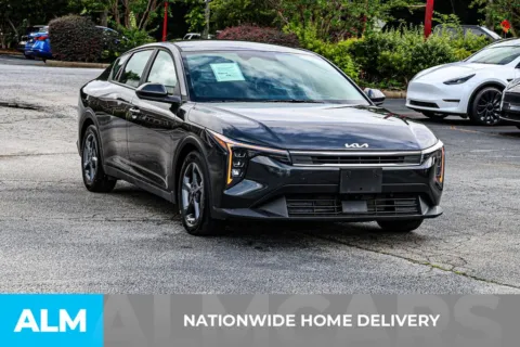 More photos of 2025 Kia K4 LXS at ALM Newnan, GA