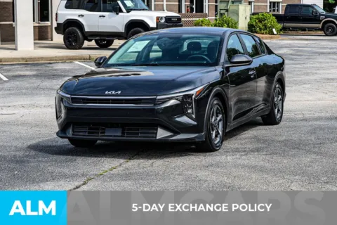 More photos of 2025 Kia K4 LXS at ALM Newnan, GA