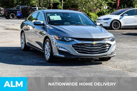 More photos of 2024 Chevrolet Malibu LT at ALM Newnan, GA