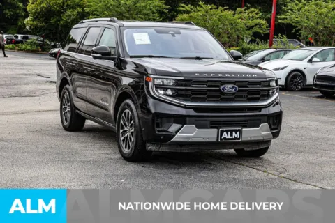 More photos of 2025 Ford Expedition Platinum at ALM Newnan, GA
