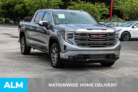 More photos of 2026 GMC Sierra 1500 SLT at ALM Newnan, GA