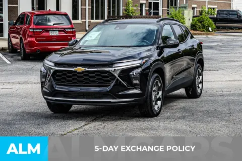 More photos of 2025 Chevrolet Trax LT at ALM Newnan, GA