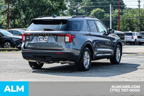 More photos of 2025 Ford Explorer Active at ALM Newnan, GA