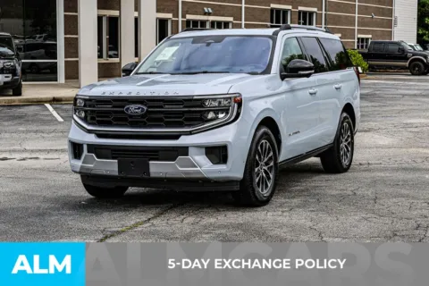 More photos of 2025 Ford Expedition Platinum at ALM Newnan, GA