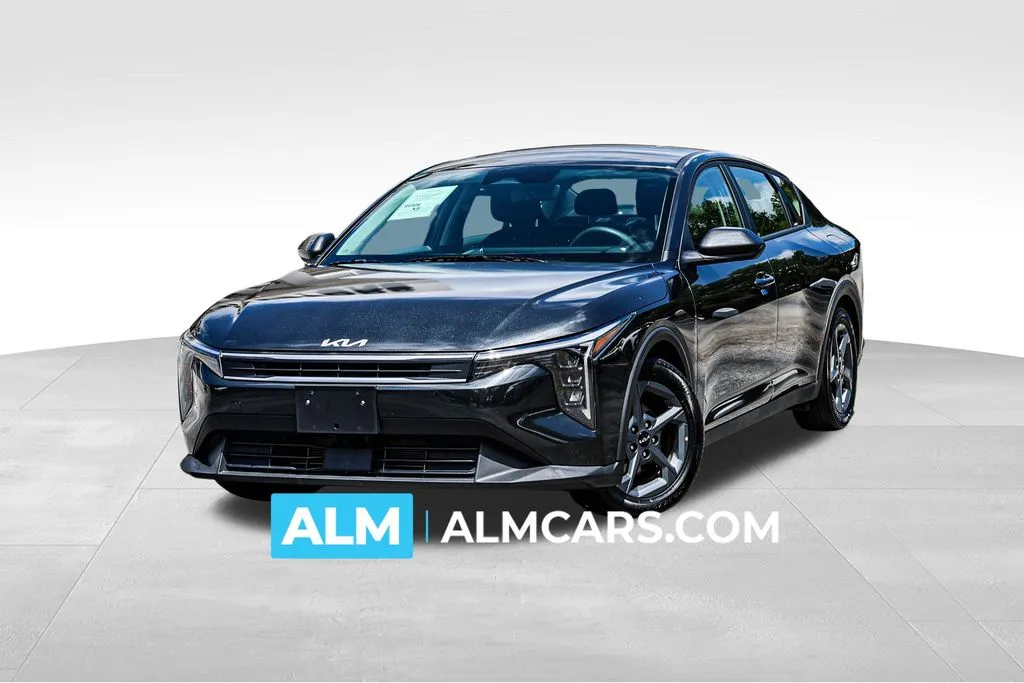 Gray 2025 Kia K4 LXS for sale in Newnan, GA