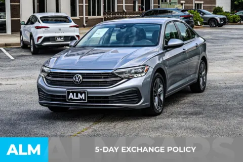 More photos of 2024 Volkswagen Jetta 1.5T SE at ALM Newnan, GA
