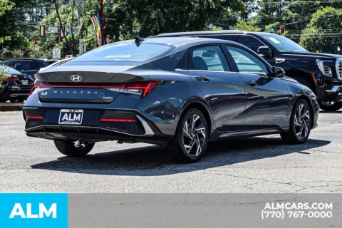 More photos of 2024 Hyundai Elantra Limited at ALM Newnan, GA