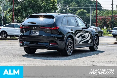 More photos of 2025 Mazda CX-70 PHEV Premium at ALM Newnan, GA