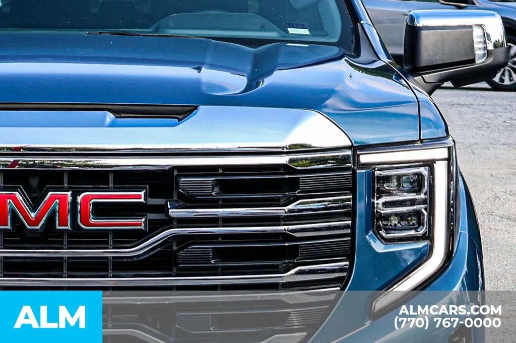 2024 GMC Sierra 1500 SLT - Photo 14