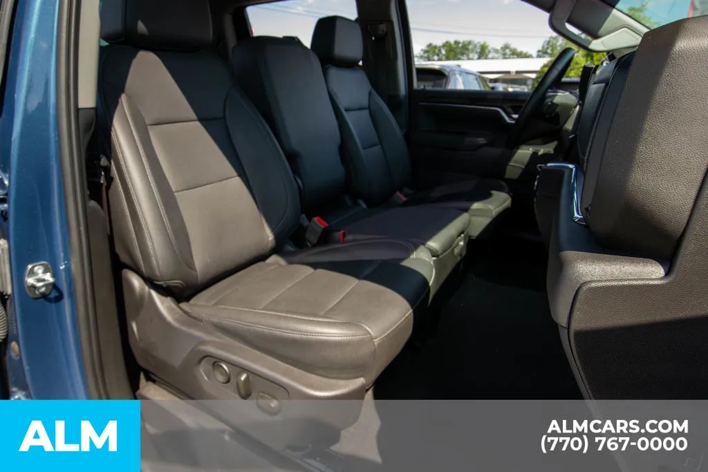 2024 GMC Sierra 1500 SLT - Photo 19